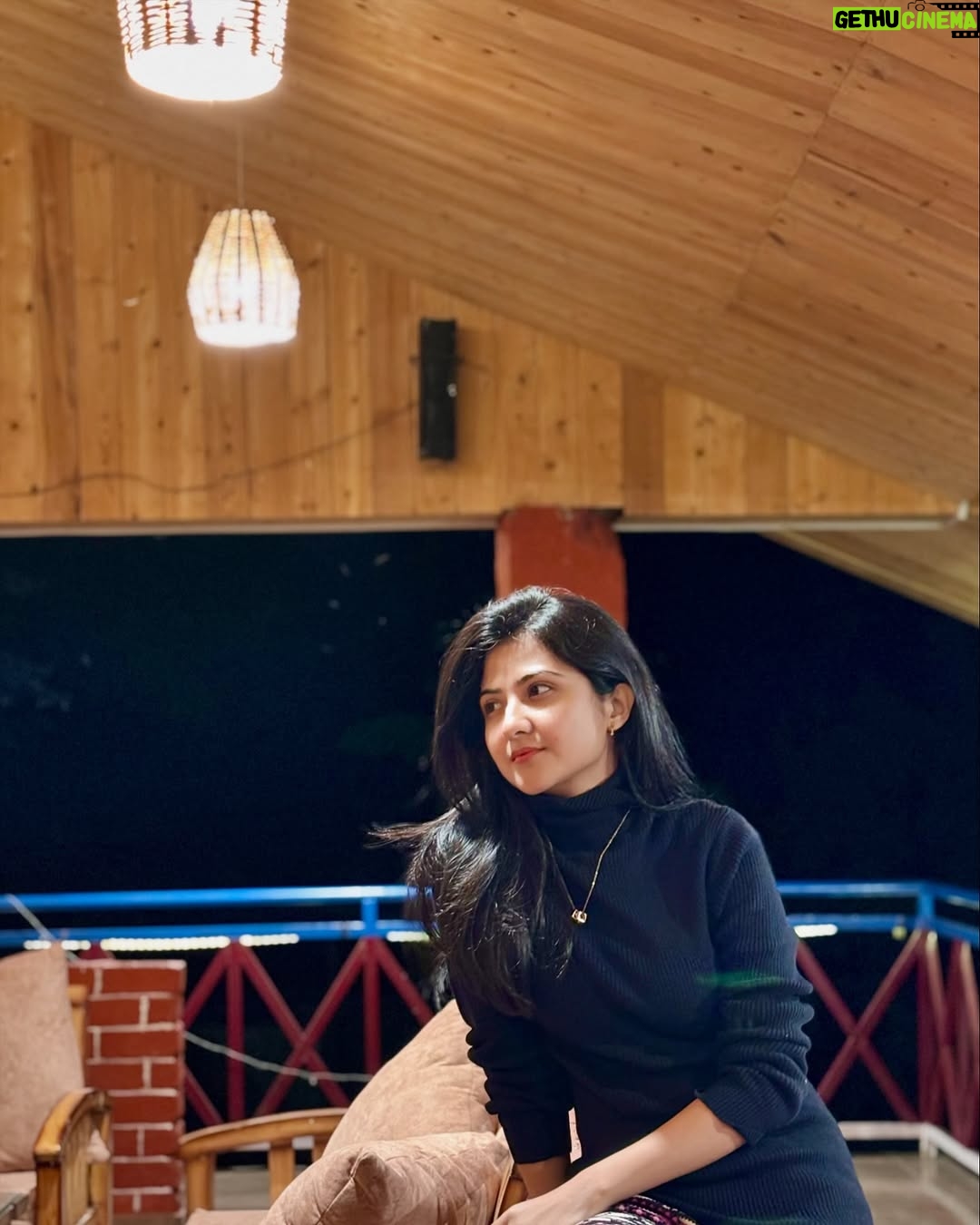 Aishwarya Sen - 7.3K Likes - পাহাড় কোলে রাত নেমেছে 🗻
#himachal #tirthanvalley #peace #night #happyheart