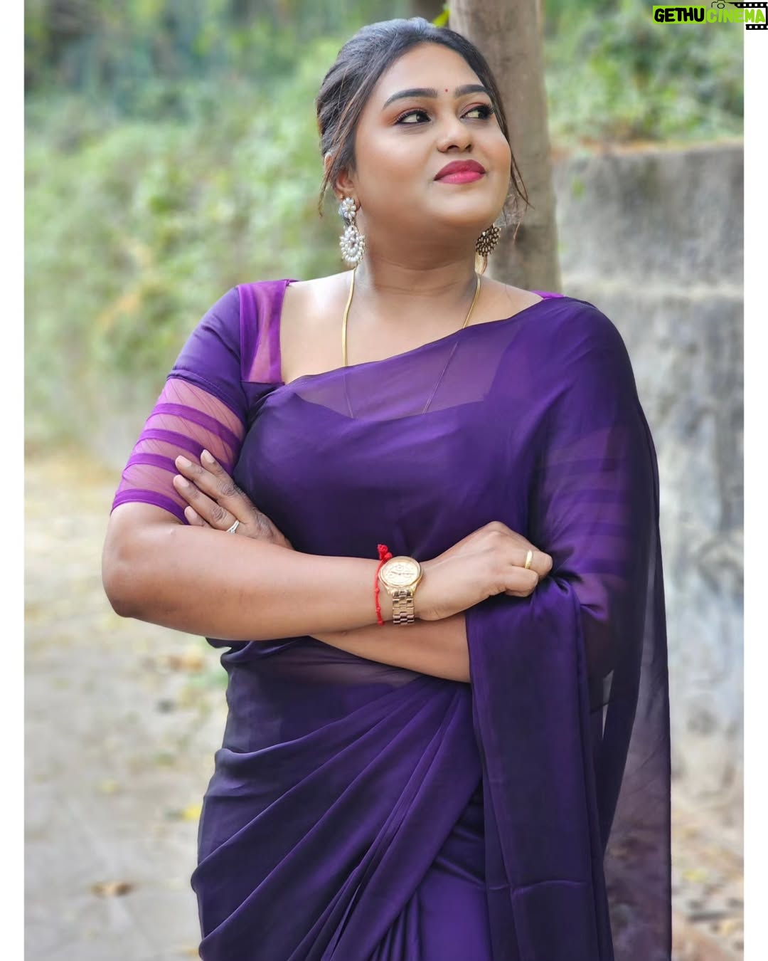 Akalya Venkatesan - 1.2K Likes - Trust the Magic 🥰🥰🥰
Outfit @_gina_couture🥰🥰
Mua @artist_hansikajabegu 🥰🥰
#loveandloveonly💞