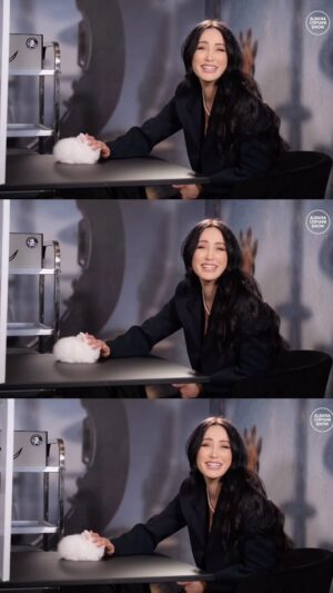 Albana Osmani Instagram - Sonte në orën 21:00 ndiqni episodin e dytë të këtij sezoni @albanaosmanishow . Jam shumë e gëzuar dhe mirënjohese publikut Shqiptar për mijëra klikime #bio në kanalin tim në YouTube në vetëm 6 ditë nga transmetimi i episodit te parë. 
Ndërkohe sot kam marë shumë mesazhe nga shumë shqiptarë që mezi presin orën sonte ta ndjekin. 

Kjo më solli  ndërmend historinë e Jozefit  që përshkruhet në Bibel , të cilin vëllezërit e tij e hodhen në një pus,  vetem se ai tha:  pashë në ëndërr sikur u bëra Mbret dhe ju u përulet para meje . Nje histori e jashtezakonshme në fakt që në fund kuptohet qarte një mesazh , nëse Zoti e ka dhenë është e bëre ! Madje edhe  para se sytë tanë ti shohin gjërat,  janë të bëra në Të.

Përgjate kesaj kohe thjesht ji mirënjohës dhe lavdero Emrin e Tij . Halelujah! #amen 

#TvJamUne #TvJeTi #TvJemiNe #albanaosmani #albanaosmanishow #bledifevziu #marianakondi