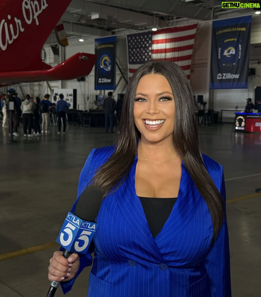 Alex Curry - 2.6K Likes - What an epic #NFL Draft DAY 🤗🏈 at RAMS headquarters at #LAFD Air Ops! 💙🚁