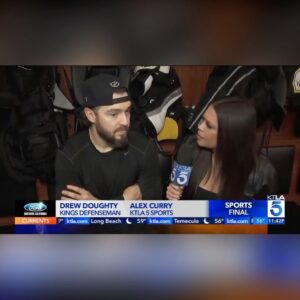 Alex Curry Instagram - Playoff hockey hits different 😮‍💨🤌🏽 #StanleyCup #PLAYOFFS  #GKG