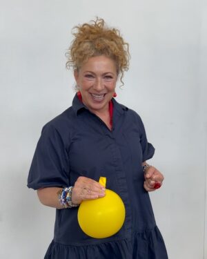 Alex Kingston Instagram - Ending the weekend with a strange regeneration… Spoilers! Xx