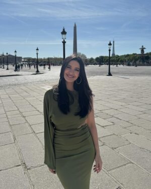 Alia Chergui Instagram - C’est avec beaucoup d’émotion que je vous annonce qu’après 10 années passées ensemble, nos chemins avec Ali se séparent. Parfois, se quitter devient une étape nécessaire.

Je nous souhaite à tous les deux une vie encore plus belle.
j’ai hâte de voir ce que la vie me réserve.
Un nouveau chapitre s’ouvre à moi, et je me prépare à vivre pleins de belles choses, de beaux projets… 

Je vous demande de respecter cette décision, qui a été mûrement réfléchie.

Merci pour votre bienveillance et de votre soutien 🫶