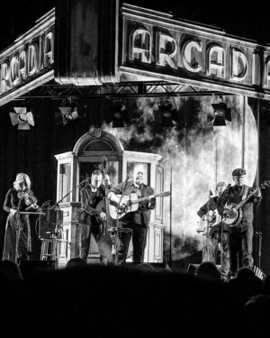 Alison Krauss Instagram - Sold out night 2 of ARCADIA Tour at the Palace Theatre in Louisville, KY

For full tour and ticket information, visit www.alisonkrauss.com

📷 by Ron Browning // @ronvoicecoach