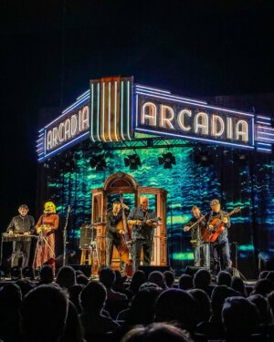 Alison Krauss Instagram - Sold out night 2 of ARCADIA Tour at the Palace Theatre in Louisville, KY

For full tour and ticket information, visit www.alisonkrauss.com

📷 by Ron Browning // @ronvoicecoach