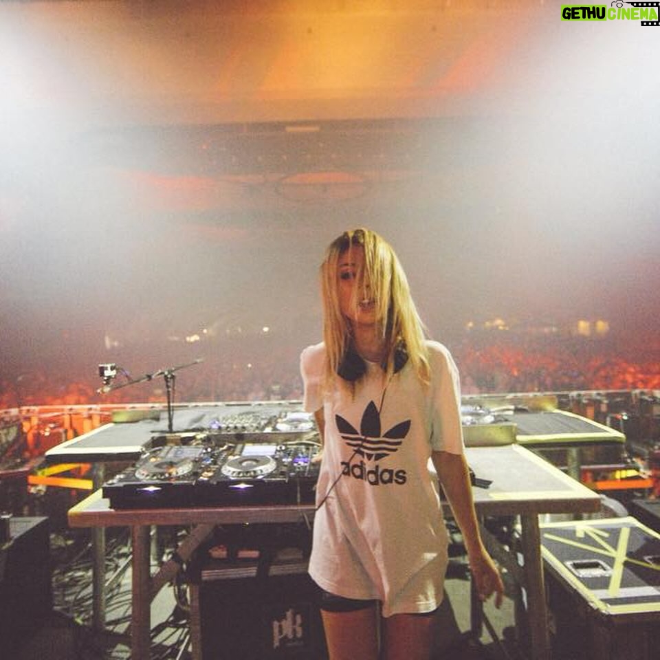 Alison Wonderland - 34.2K Likes - Happy 10th Birthday to my album RUN. This album changed my ENTIRE life . Thank you to everyone who worked on it, listened to it and danced to it. Im forever grateful. And an extra special thanks to @guardian who gave it 1 star…Never give up on your dreams. 10 YEARS!! Omg !!!!What song was your favorite on run?