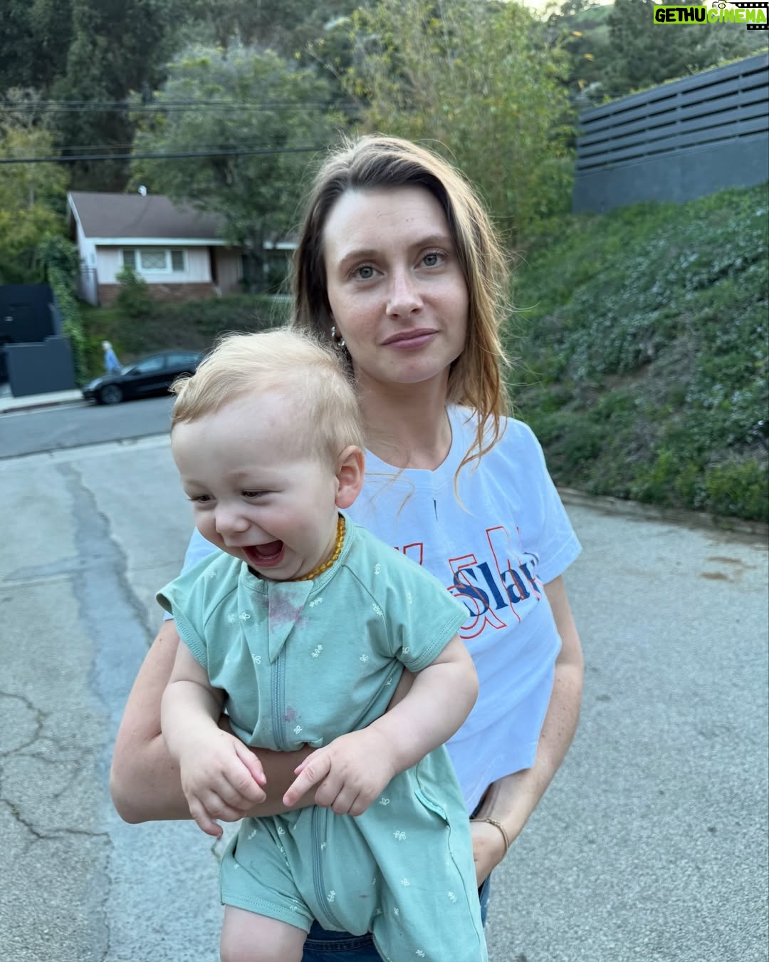Aly Michalka - 12.5K Likes - Motherhood……WHAT IT FEELS LIKE!
This kid is 1 in less than a month 😫
