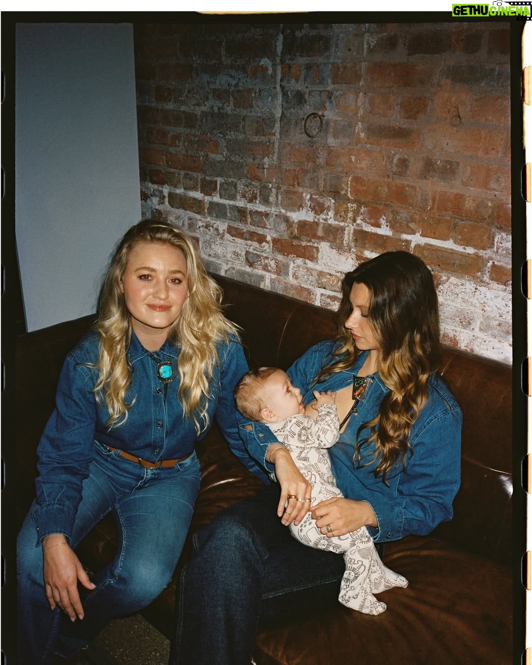 Aly Michalka - 28.2K Likes - But are you a backstage Mama? (This is life on the road with a kid and I wouldn’t have it any other way. He’s been on 40 flights since he was 6 weeks old and he just keeps on rolling along like a champ. Couldn’t do it without my lil tribe @auhasardspr & @iamaj )