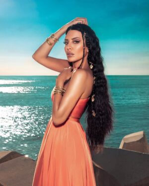 Amal Bouchoucha Instagram - Meet me where the sky touches the sea
#Summer #AmelBouchoucha ☀️ 
@mseifphotography @coletteiskandar @michelzeytoun  @jonymatta