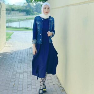 Amal Hijazi Instagram - عندما تُسَد في وجهك جميع الدروب فهناك دربٌ واحدٌ لن يُقفل ابداً هو العودة إلى الله ..