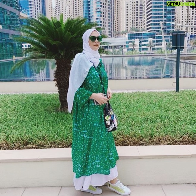 Amal Hijazi - 13.5K Likes - ساعة الفرج قد تتأخر ولكنها حتماً ستأتي ..هذا وعد الله..فإن مع العسر يسرا