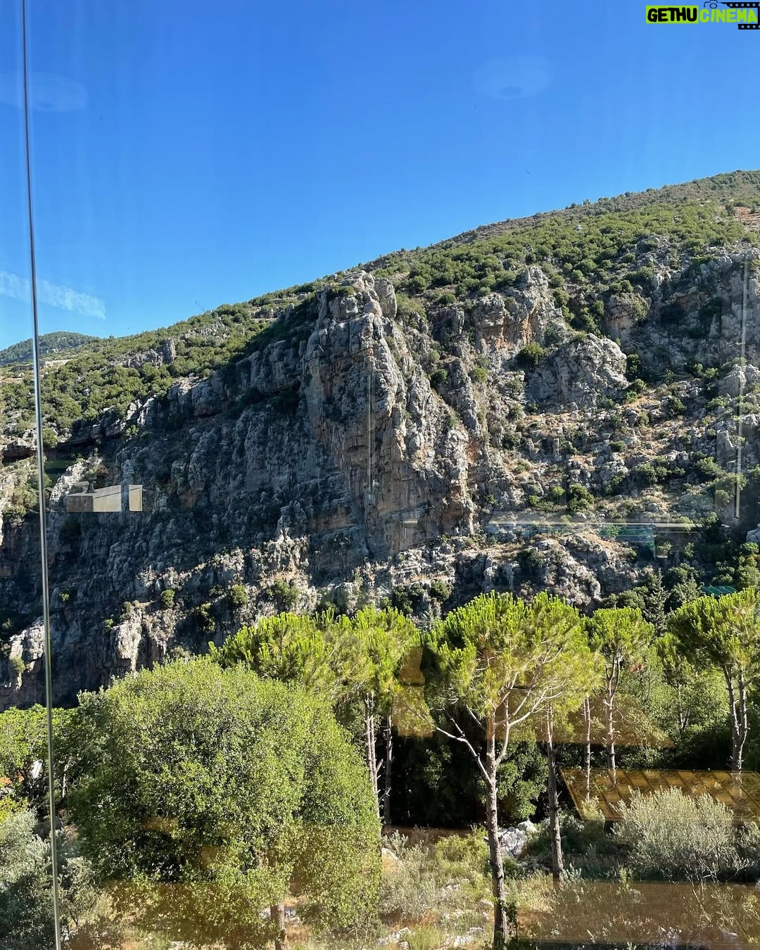 Amal Hijazi - 4.1K Likes - حبة من ترابك بكنوز الدني #بحبك_يا_لبنان #تنورين #casa_del_sultan #lebanon