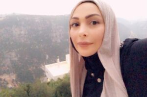Amal Hijazi Instagram - الجمال يلفت الانظار والطيبة تلفت القلوب ..سلام لاصحاب القلوب الطيبة❤️