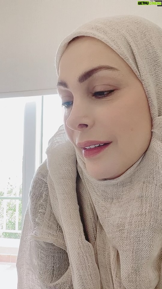 Amal Hijazi - 8.5K Likes - القرآن نور الحياة