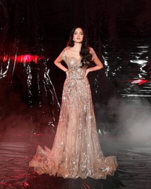 Amal Maher Instagram - A new year filled with new hopes and fulfilled dreams ❤️❤️❤️
