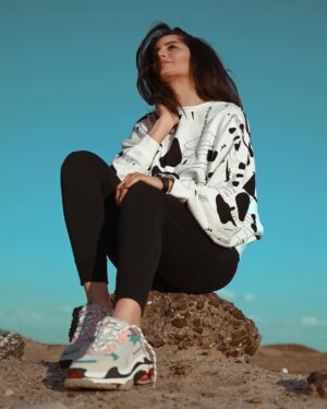 Amal Maher Instagram - كل عام وانتم بألف خير
عيد سعيد عليكم جميعا
#عيد_سعيد
#عيد_مبارك
#عيد_الفطر
#مصر
#آمال_ماهر
#happy_eid 
#happy_feast
#egypt
#amal_maher
#amalmaher
#amalmaherofficial