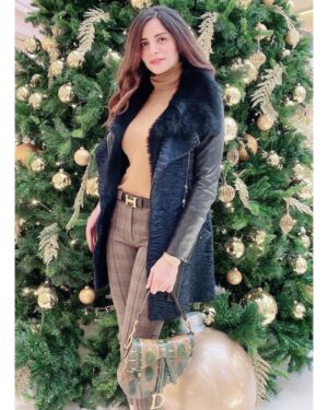 Amal Maher Instagram - #2020 #Happy_new_year
All your dreams can come true if you have the courage to pursue them
Wish you all the best.
🎉🎉🎉🎊🎊🎊 كل سنة وانتم طيبين 
سنة جديدة سعيدة لكم جميعا
يارب تحققوا فيها كل اللي بتتمنوه