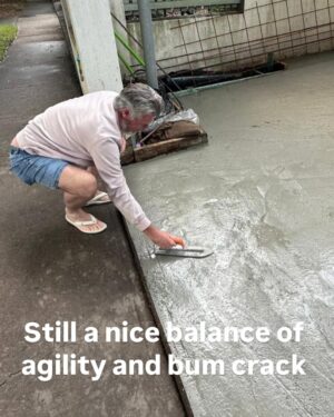 Amanda Keller Instagram - How lucky I am to have @baz_dubois in my corner. A true friend with benefits. And by benefits I mean he’s good on the trowel. Here he is working on my driveway. Hope he can resist the urge to sign it .