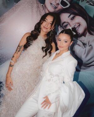 Amanda Rawles Instagram - The Gala Premiere for LAURA was truly unforgettable 💫

I am beyond grateful to everyone who helped bring this film to life. Never before have I felt so deeply connected to a character. Playing Laura was not just an acting experience, it was a profound life lesson, reminding me that the stories we tell reflect something far greater.

Laura has touched me in ways words can’t fully express, and I hope she inspires you just as deeply. This film carries a message of love, warmth, and compassion, never intended to provoke hatred.

I’d like to extend my deepest gratitude to Laura’s family, whose strength and support made this journey possible! @edlngretairen @ameilia.anna 

Semoga film ini bisa sedikit mengobati rasa rindu kalian kepada Laura 🦋🤍🌈✨ 

#12September2024