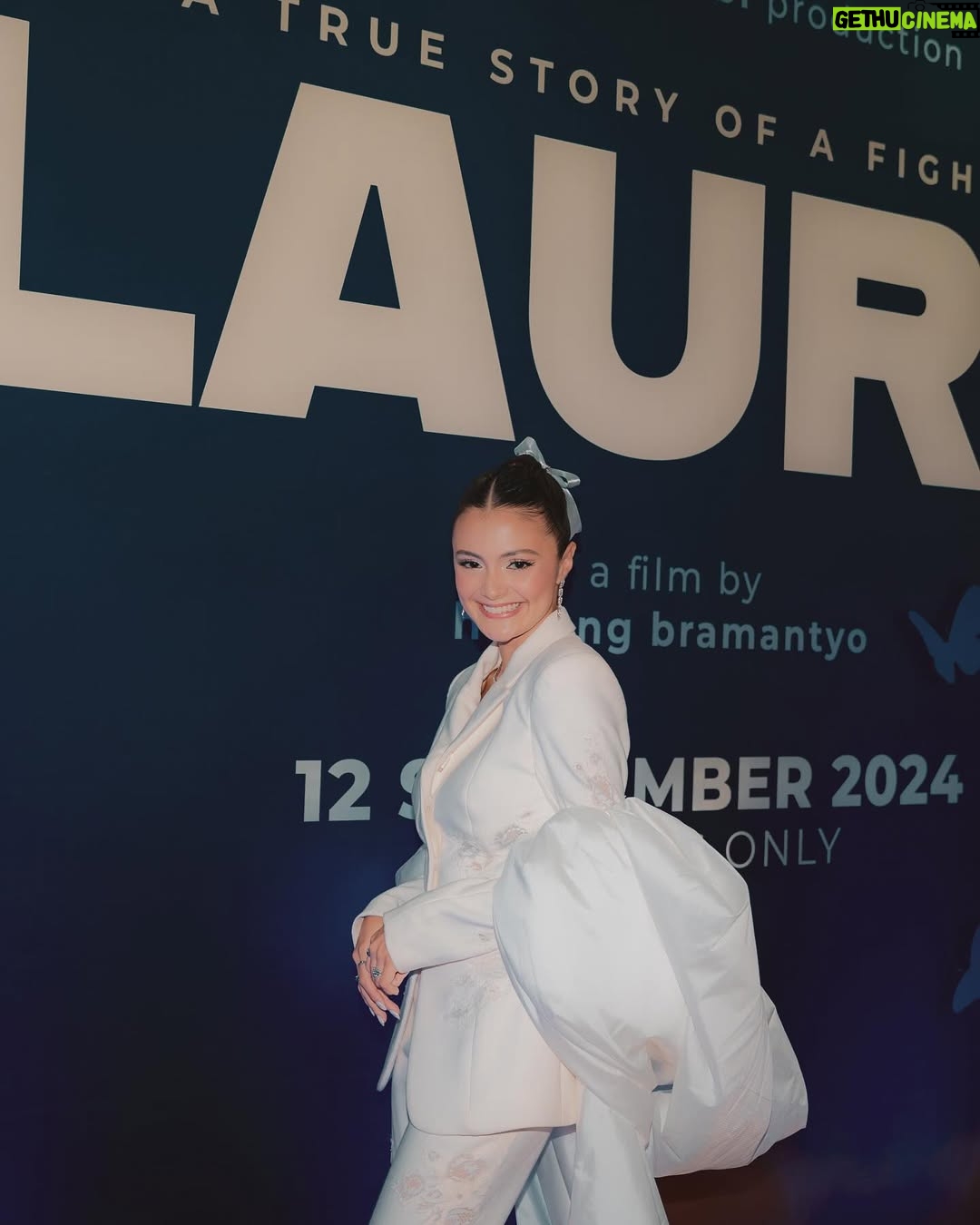 Amanda Rawles - 126.8K Likes - The Gala Premiere for LAURA was truly unforgettable 💫
I am beyond grateful to everyone who helped bring this film to life. Never before have I felt so deeply connected to a character. Playing Laura was not just an acting experience, it was a profound life lesson, reminding me that the stories we tell reflect something far greater.
Laura has touched me in ways words can’t fully express, and I hope she inspires you just as deeply. This film carries a message of love, warmth, and compassion, never intended to provoke hatred.
I’d like to extend my deepest gratitude to Laura’s family, whose strength and support made this journey possible! @edlngretairen @ameilia.anna
Semoga film ini bisa sedikit mengobati rasa rindu kalian kepada Laura 🦋🤍🌈✨
#12September2024