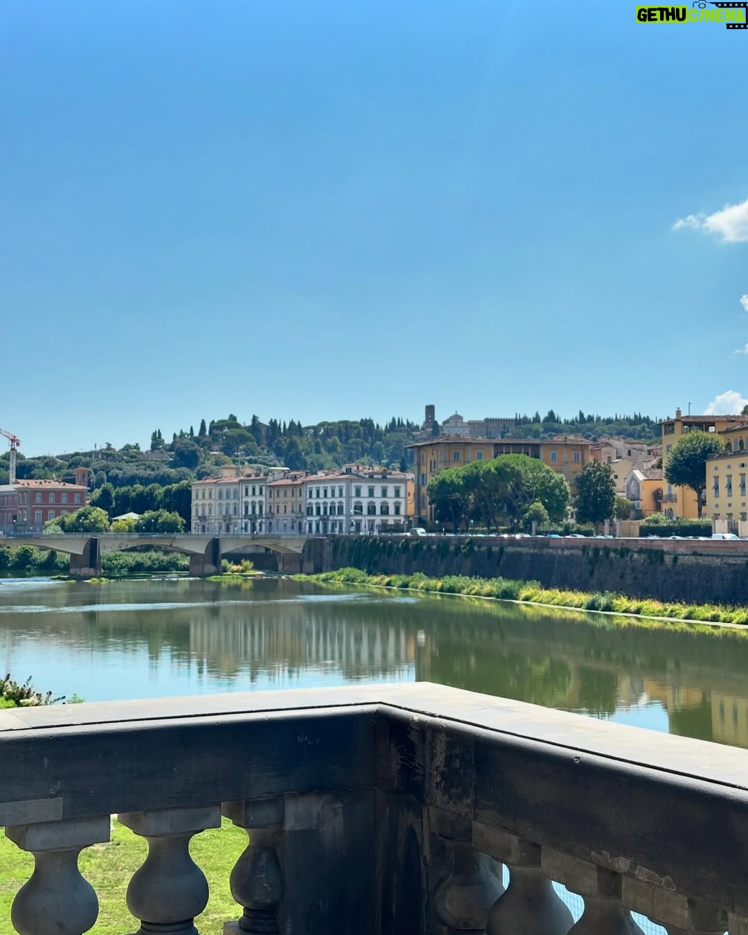 Amanda Rawles - 115.2K Likes - Late dump of moments in Florence 🇮🇹✨
