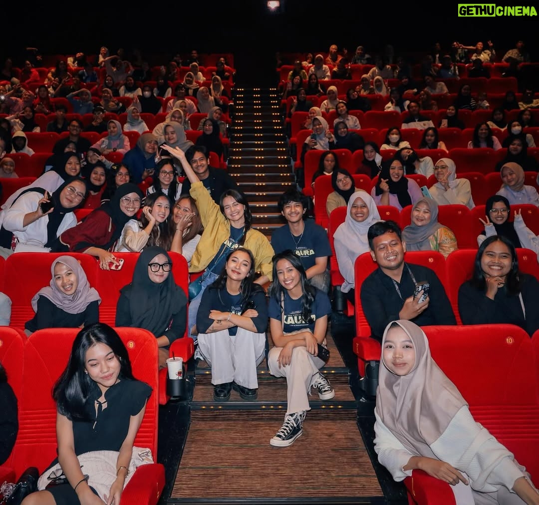 Amanda Rawles - 141.3K Likes - Terimakasih buat yang sudah ikut meramaikan setiap kota! Kemana lagi ya? 🙌🏻
.
.
#FilmLaura #SedangTayang