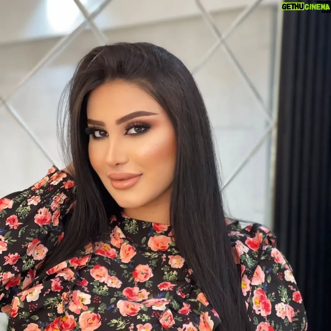 Amani Alaa - 12.3K Likes - #اماني_علاء
#explore #instagram