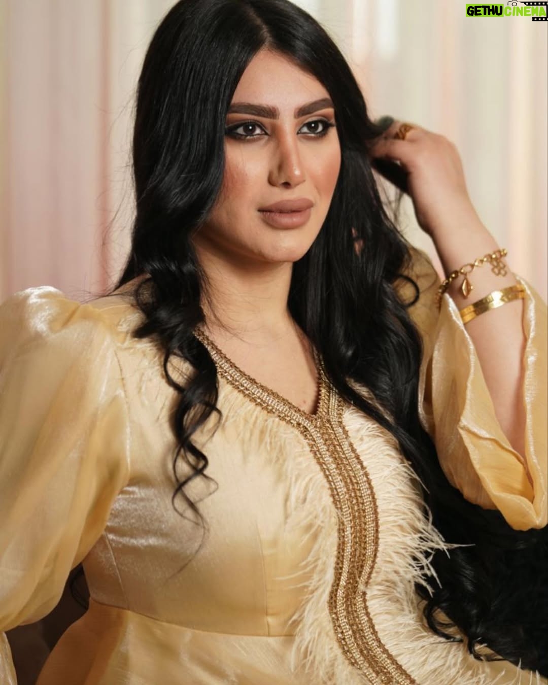 Amani Alaa - 13.2K Likes - هاي المجموعه الثانيه يمكن اكثر من 20 صارن😂
#اماني_علاء #مشاهير_الانستقرام #مشاهير_العراق