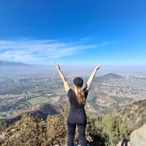 Amaya Forch Instagram - Partir la semana en la punta del cerro. ❤️
Mándenme cuando quieran que subo feliz.