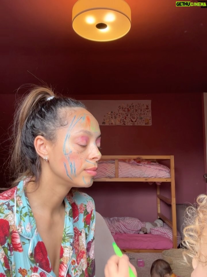 Amber Stevens West - 1.9K Likes - Winnie did my makeup