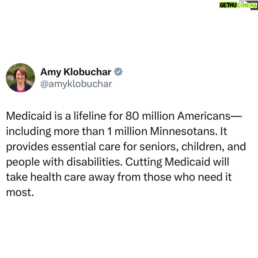 Amy Klobuchar - 2.3K Likes -