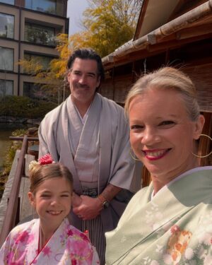 Amy Smart Instagram - We went all in and experienced kimonos and a tea ceremony!! So many layers and beautiful but whoa they were tight! Matcha matcha 🍵 Kyoto