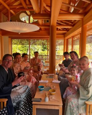 Amy Smart Instagram - We went all in and experienced kimonos and a tea ceremony!! So many layers and beautiful but whoa they were tight! Matcha matcha 🍵 Kyoto