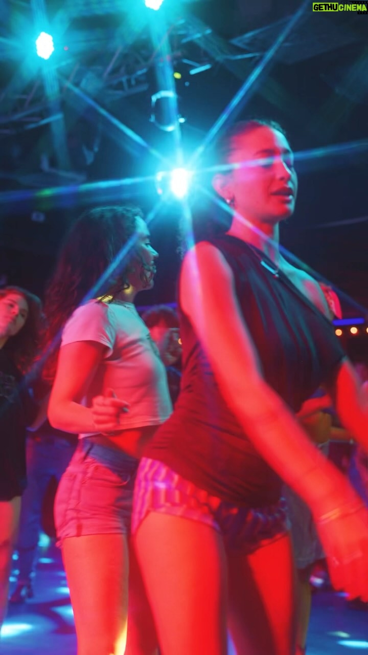 Ana Coto - 378 Likes - 1st LA Broncos hoe-down is in 2 days!! 👯♀️ here’s a swap we want to dance with you. Ty for the gorgeous video @makabekah