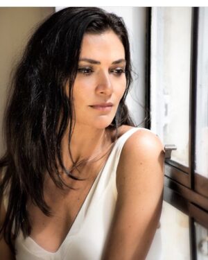 Ana Maria Orozco Instagram - @lisphoto76 📸/ Acá feliz sacando la galería 😍😜