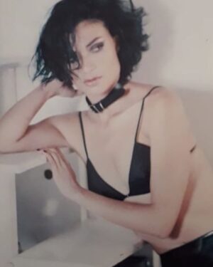 Ana Maria Orozco Instagram - Nicole. “El Colombian Dream”, dir. Felipe Aljure. 
Photo, German Baron. NY. 2004
