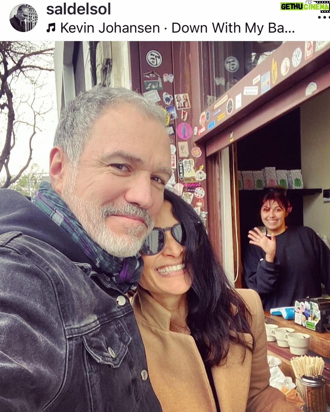 Ana Maria Orozco - 38.8K Likes - … With My @saldelsol ♥️
( y una amiga 🙋🏻♀️ )