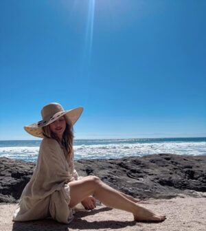 Andrea Legarreta Instagram - Paraíso… 🏝️