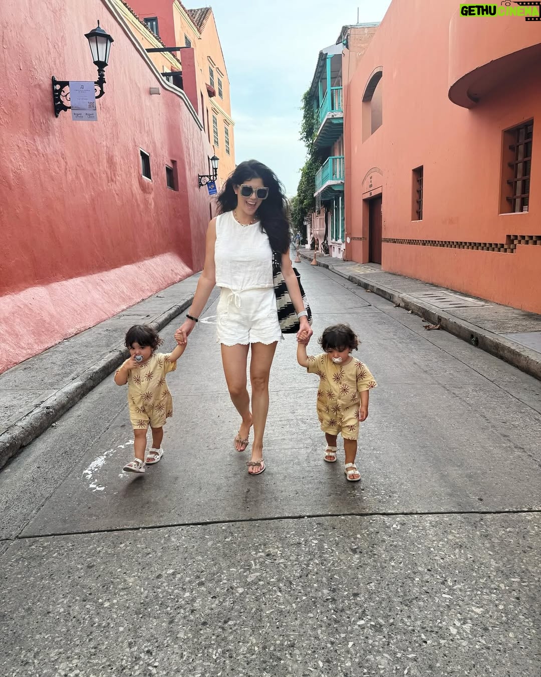 Andrea Nocetti - 4.2K Likes - Mi primero de Enero… #family #cartagena #colombia #myboys #twins #twinboys #happiness #love #boys #mamasboy #momofboys #momoftwins #minskitwins @minskitwins
