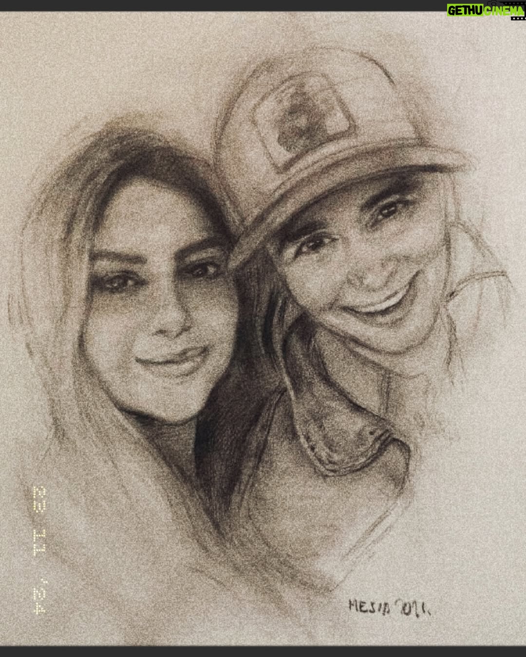 Angeline Moncayo - 8.2K Likes - Hoy te celebro, y seguirĆ© haciĆ©ndolo cada vez que hable de ti o de tu mami. Cincuenta aƱos aquĆ, pero ahora estĆ”s en la eternidad, sin tiempo ni espacio. EstĆ”s en todas partes, y tu luz seguirĆ” brillando para quienes tuvimos la fortuna de conocerte. Ā”Feliz cumpleaƱos, Mauro! Te quiero y te extraƱo.ššš #50 āØ