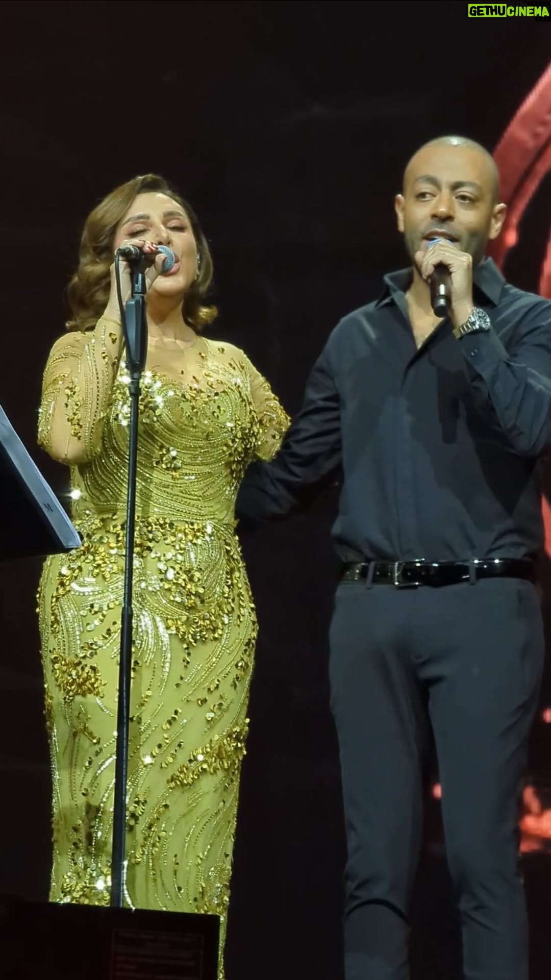 Angham - 60K Likes - #لوحة_باهتة ♥️