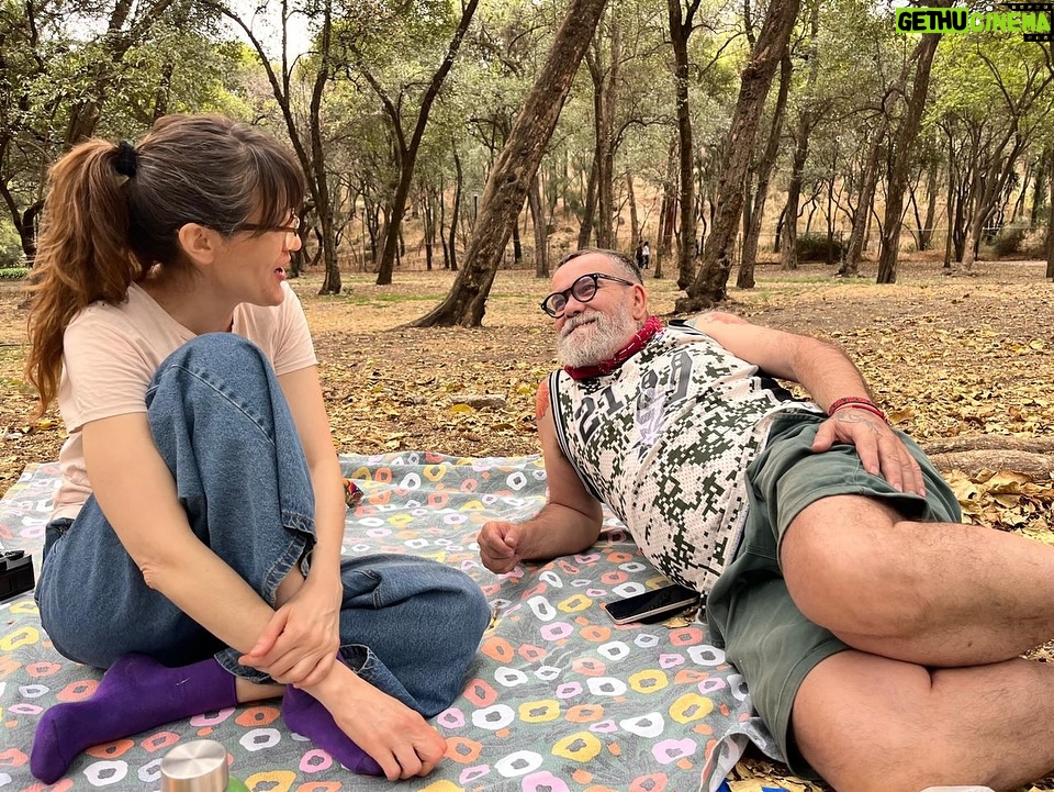 Angie Cepeda - 3 Likes - Amigos vitamina picnic en el bosque de Chapultepec. Gracias vida ❤️