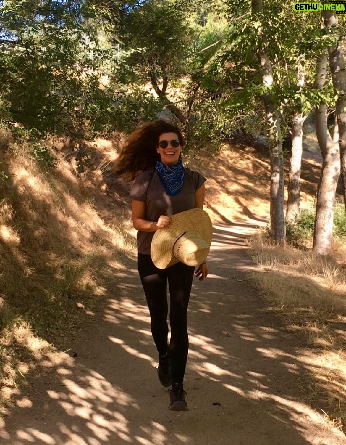 Angie Cepeda - 3 Likes - Te amo y te honro, hoy y todos los días de mi vida. Gracias por tanto madre hermosa.
#DíaDeLaTierra 🌎🫶🏽
Thank you Mother Earth , i love you 🙏🏼
#EarthDay