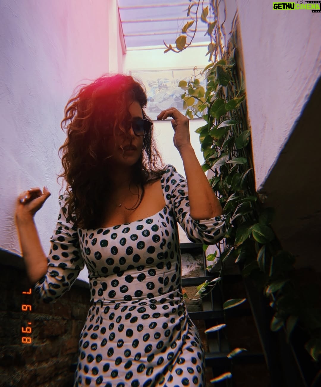 Angie Cepeda - 3 Likes - Mi parte favorita de la vida es estar con mis personas favoritas de la vida.
My favorite part of life is being with my favorite people in life.