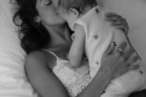 Angie Costa Instagram - 1 ano do melhor cheirinho do mundo ❤️ floresces-me de amor e alegria todos os dias