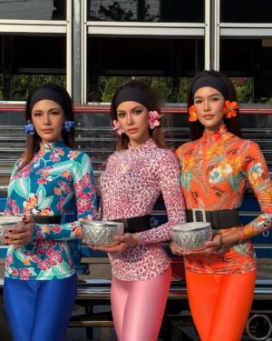 Aniporn Chalermburanawong Instagram - อ่ะ เอาใหม่ ขายสวยล่ะ!! แคมเปญนี้ vogue ก็ไม่ทำ สกุลไทยหรอ อย่าหวัง สวัสดีปีใหม่ไทยค่ะ💦😝