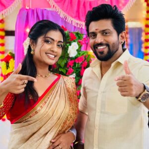 Anjana Srinivas Instagram - Surya Durga 😇 
#maari Mon-Sat 6pm #zeetamil 🫰🏼

#actor #zeetamilserial #zee #artist #serial #television #photooftheday #photogram #sugesh #anjanasrinivas #peace #life 
#marriage #scene