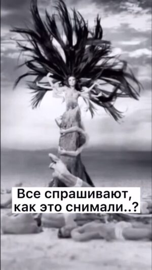 Anna Pletnyova Instagram - Давным-давно давно, в тридевятом царстве … когда еще не было ИИ, жила была Анечка Плетнева и все звали её #плохаядевочка