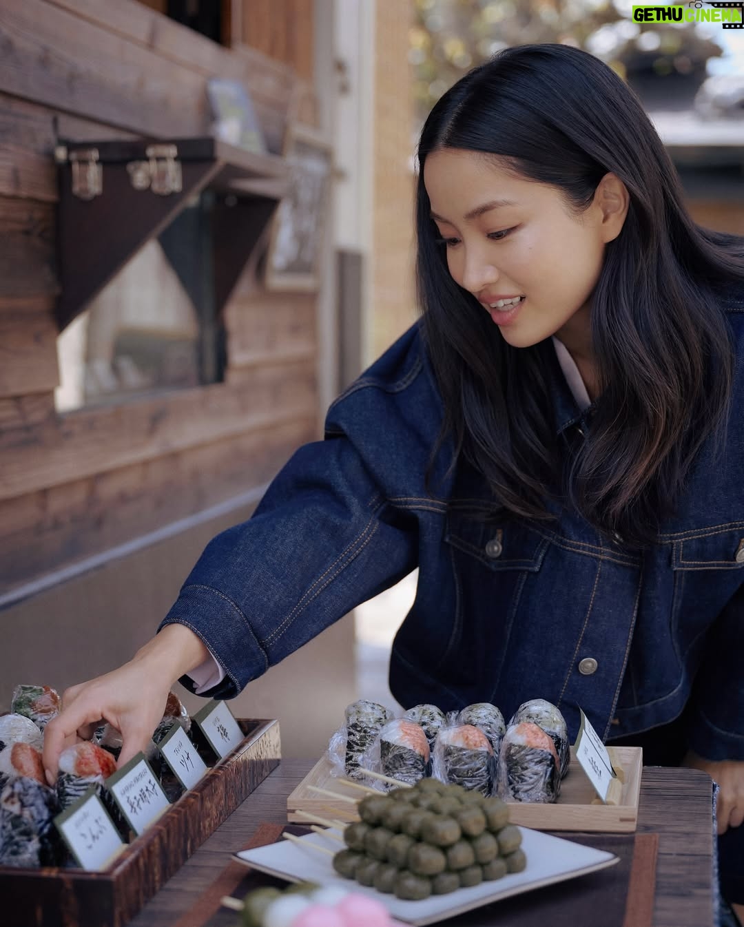 Anna Sawai - 69.3K Likes - One of the special guests at Tuesday’s #DiorFall25 by @MariaGraziaChiuri collection unveiling, see some snapshots from Dior ambassador @AnnaSawai’s time spent in Kyoto, where she alternated the calm taking of tea with exploring the city and uncovering its reputation as a repository for traditional Japanese savoir-faire, culminating in perfecting her @DiorBeauty look in time to take her front-row seat at the show.
@Anna_Miyoshi