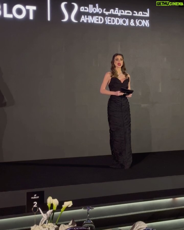 Annabella Hilal - 67.3K Likes - Last night, unveiling 2 stunning timepieces- @hublot ās Classic Fusion Abudhabi Limited Edition.
Congratulations @hublotmea & @seddiqi_uae on this incredible launch
Thank you @marmarhalim for this beautiful dress
& @bonja_by_anthonybonja for the stunning Jewelry āØ
Makeup by @shooq.beautyy
Hair by @umsaeed.hair.styles